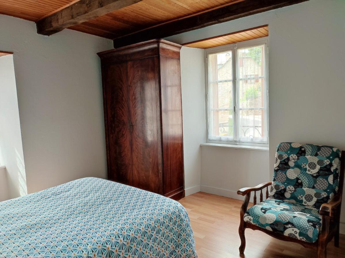 Maison Charmante A Florentin La Capelle Avec Jardin Et Vue Montagne Exteriér fotografie